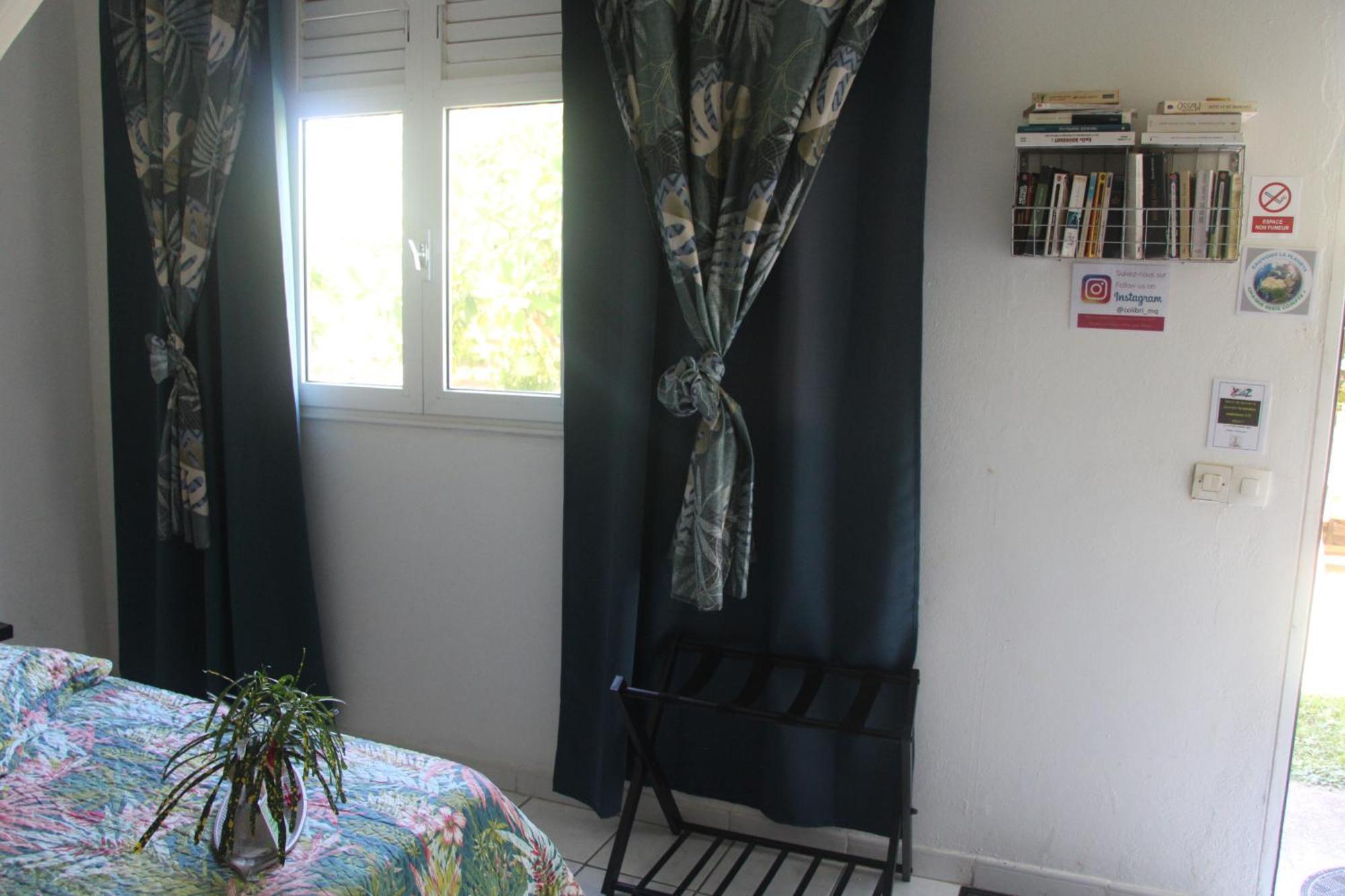 Le Colibri Et Le Frangipanier Apartment La Trinite Ngoại thất bức ảnh