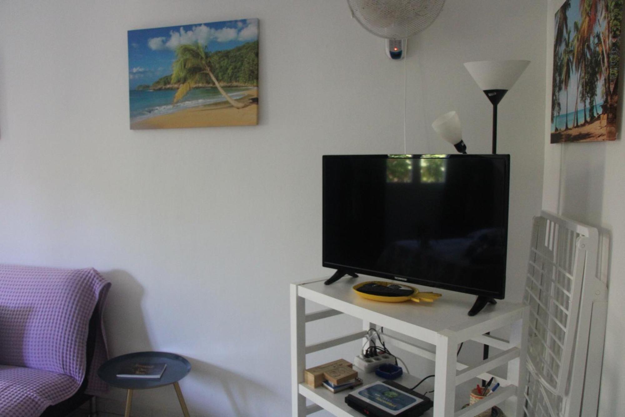Le Colibri Et Le Frangipanier Apartment La Trinite Ngoại thất bức ảnh